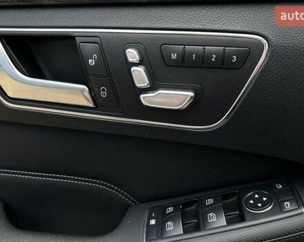 Серый Мерседес Е-Класс, объемом двигателя 3.5 л и пробегом 168 тыс. км за 16999 $, фото 11 на Automoto.ua