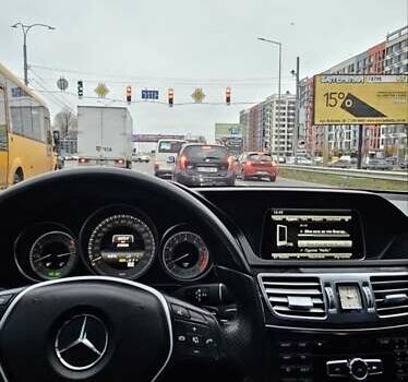 Серый Мерседес Е-Класс, объемом двигателя 3.5 л и пробегом 230 тыс. км за 15200 $, фото 10 на Automoto.ua