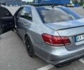 Сірий Мерседес Е-Клас, об'ємом двигуна 2.1 л та пробігом 402 тис. км за 17500 $, фото 6 на Automoto.ua