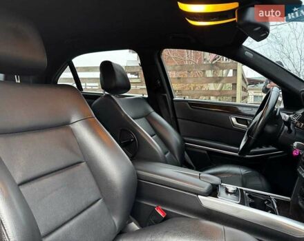 Серый Мерседес Е-Класс, объемом двигателя 2.2 л и пробегом 248 тыс. км за 12490 $, фото 28 на Automoto.ua