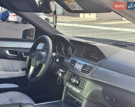 Серый Мерседес Е-Класс, объемом двигателя 2.14 л и пробегом 338 тыс. км за 16400 $, фото 14 на Automoto.ua