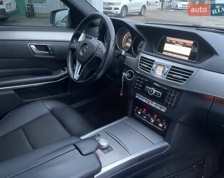 Мерседес Е-Клас 2013 у Києві на Automoto.ua Сірий Мерседес Е-Клас, об'ємом двигуна 2 л та пробігом 175 тис. км за 18490 $, фото 54 на Automoto.ua