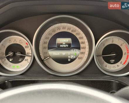 Сірий Мерседес Е-Клас, об'ємом двигуна 2.14 л та пробігом 147 тис. км за 17000 $, фото 9 на Automoto.ua