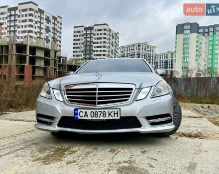 Сірий Мерседес Е-Клас, об'ємом двигуна 2.14 л та пробігом 248 тис. км за 12500 $, фото 1 на Automoto.ua