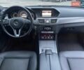 Мерседес Е-Клас 2013 у Києві на Automoto.ua Сірий Мерседес Е-Клас, об'ємом двигуна 2 л та пробігом 175 тис. км за 18490 $, фото 55 на Automoto.ua