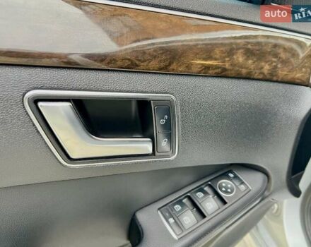 Сірий Мерседес Е-Клас, об'ємом двигуна 2.14 л та пробігом 248 тис. км за 12500 $, фото 13 на Automoto.ua