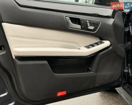 Сірий Мерседес Е-Клас, об'ємом двигуна 2.14 л та пробігом 147 тис. км за 17000 $, фото 4 на Automoto.ua