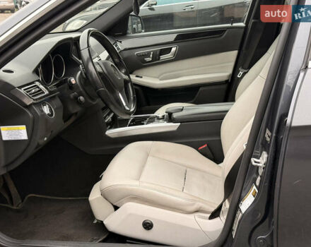 Сірий Мерседес Е-Клас, об'ємом двигуна 2.14 л та пробігом 147 тис. км за 17000 $, фото 6 на Automoto.ua