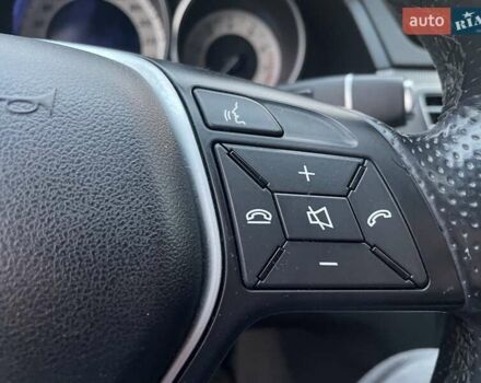 Мерседес Е-Клас 2013 у Києві на Automoto.ua Сірий Мерседес Е-Клас, об'ємом двигуна 2 л та пробігом 175 тис. км за 18490 $, фото 42 на Automoto.ua