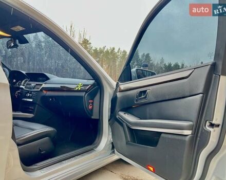 Сірий Мерседес Е-Клас, об'ємом двигуна 2.14 л та пробігом 248 тис. км за 12500 $, фото 28 на Automoto.ua