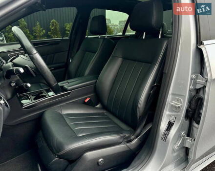 Сірий Мерседес Е-Клас, об'ємом двигуна 2 л та пробігом 91 тис. км за 20900 $, фото 22 на Automoto.ua