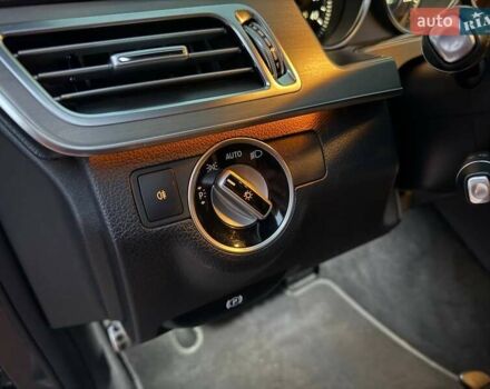 Мерседес Е-Клас 2014 у Києві на Automoto.ua Сірий Мерседес Е-Клас, об'ємом двигуна 2.99 л та пробігом 300 тис. км за 24790 $, фото 12 на Automoto.ua