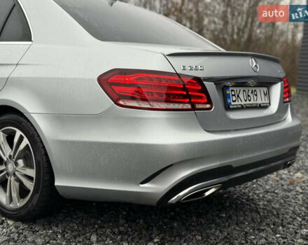 Сірий Мерседес Е-Клас, об'ємом двигуна 2.2 л та пробігом 258 тис. км за 16499 $, фото 22 на Automoto.ua