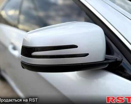 Серый Мерседес Е-Класс, объемом двигателя 2.1 л и пробегом 300 тыс. км за 19000 $, фото 4 на Automoto.ua