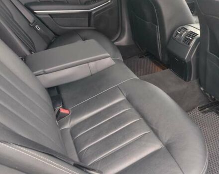 Серый Мерседес Е-Класс, объемом двигателя 2.1 л и пробегом 298 тыс. км за 17200 $, фото 14 на Automoto.ua