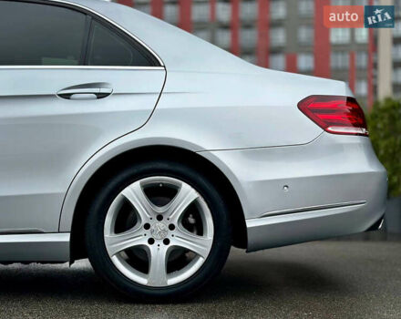 Сірий Мерседес Е-Клас, об'ємом двигуна 2 л та пробігом 91 тис. км за 20900 $, фото 8 на Automoto.ua