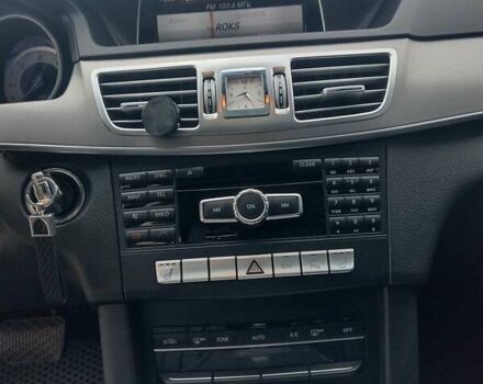 Серый Мерседес Е-Класс, объемом двигателя 2.1 л и пробегом 298 тыс. км за 17200 $, фото 12 на Automoto.ua