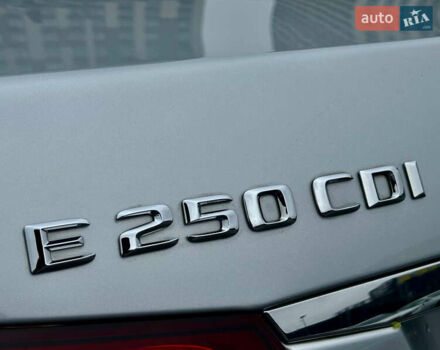 Сірий Мерседес Е-Клас, об'ємом двигуна 2 л та пробігом 91 тис. км за 20900 $, фото 17 на Automoto.ua