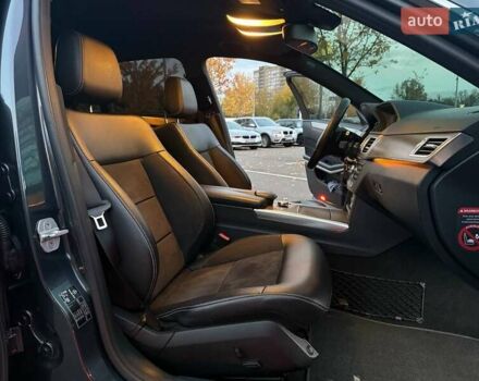 Мерседес Е-Клас 2014 у Києві на Automoto.ua Сірий Мерседес Е-Клас, об'ємом двигуна 2.99 л та пробігом 300 тис. км за 24790 $, фото 9 на Automoto.ua