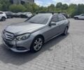 Серый Мерседес Е-Класс, объемом двигателя 2.2 л и пробегом 131 тыс. км за 12900 $, фото 1 на Automoto.ua