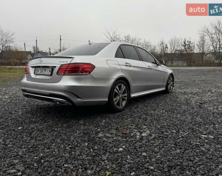 Сірий Мерседес Е-Клас, об'ємом двигуна 2.2 л та пробігом 258 тис. км за 16499 $, фото 35 на Automoto.ua