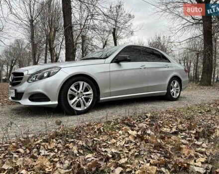 Серый Мерседес Е-Класс, объемом двигателя 2.1 л и пробегом 298 тыс. км за 17200 $, фото 1 на Automoto.ua