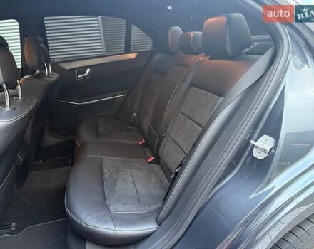 Серый Мерседес Е-Класс, объемом двигателя 2.99 л и пробегом 300 тыс. км за 22990 $, фото 8 на Automoto.ua