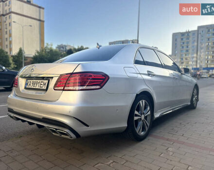 Серый Мерседес Е-Класс, объемом двигателя 2.14 л и пробегом 173 тыс. км за 17500 $, фото 4 на Automoto.ua