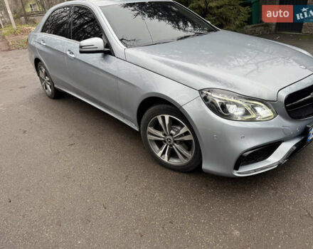 Сірий Мерседес Е-Клас, об'ємом двигуна 2.14 л та пробігом 200 тис. км за 19200 $, фото 1 на Automoto.ua
