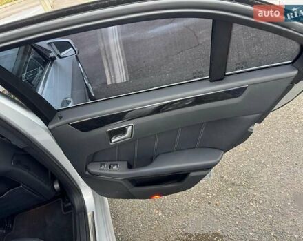 Сірий Мерседес Е-Клас, об'ємом двигуна 1.99 л та пробігом 75 тис. км за 22500 $, фото 24 на Automoto.ua