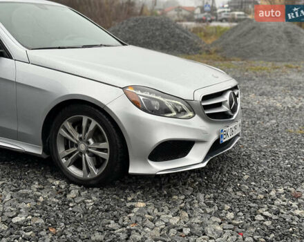 Сірий Мерседес Е-Клас, об'ємом двигуна 2.2 л та пробігом 258 тис. км за 16499 $, фото 46 на Automoto.ua