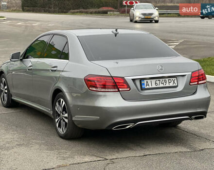 Серый Мерседес Е-Класс, объемом двигателя 2.2 л и пробегом 295 тыс. км за 18700 $, фото 3 на Automoto.ua