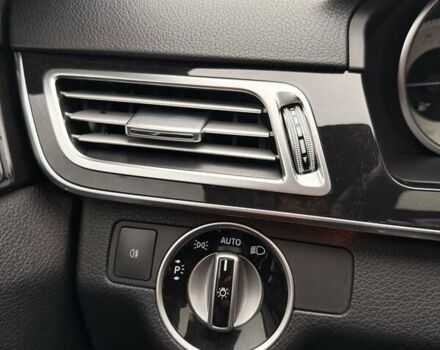 Серый Мерседес Е-Класс, объемом двигателя 1.99 л и пробегом 210 тыс. км за 19700 $, фото 4 на Automoto.ua