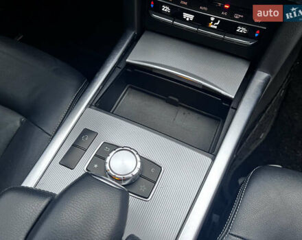 Серый Мерседес Е-Класс, объемом двигателя 2.2 л и пробегом 295 тыс. км за 18700 $, фото 9 на Automoto.ua