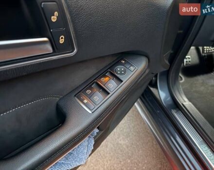 Мерседес Е-Клас 2014 у Києві на Automoto.ua Сірий Мерседес Е-Клас, об'ємом двигуна 2.99 л та пробігом 300 тис. км за 24790 $, фото 11 на Automoto.ua