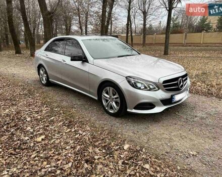Серый Мерседес Е-Класс, объемом двигателя 2.1 л и пробегом 298 тыс. км за 17200 $, фото 3 на Automoto.ua