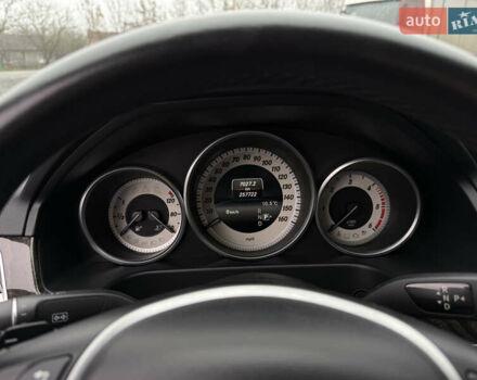 Сірий Мерседес Е-Клас, об'ємом двигуна 2.2 л та пробігом 258 тис. км за 16499 $, фото 58 на Automoto.ua