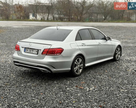 Сірий Мерседес Е-Клас, об'ємом двигуна 2.2 л та пробігом 258 тис. км за 16499 $, фото 37 на Automoto.ua