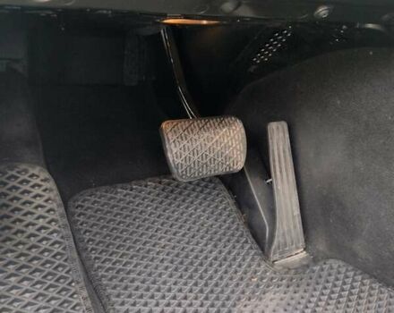 Серый Мерседес Е-Класс, объемом двигателя 2.1 л и пробегом 298 тыс. км за 17200 $, фото 8 на Automoto.ua