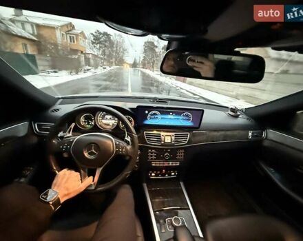 Сірий Мерседес Е-Клас, об'ємом двигуна 2.2 л та пробігом 180 тис. км за 27000 $, фото 10 на Automoto.ua