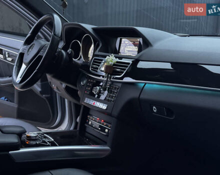 Сірий Мерседес Е-Клас, об'ємом двигуна 2.14 л та пробігом 113 тис. км за 22300 $, фото 34 на Automoto.ua