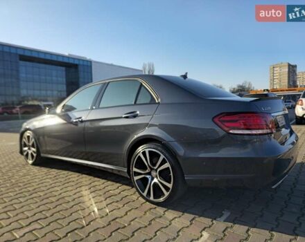 Серый Мерседес Е-Класс, объемом двигателя 2.14 л и пробегом 120 тыс. км за 19500 $, фото 38 на Automoto.ua