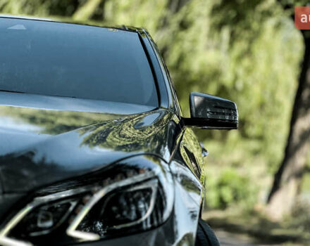 Серый Мерседес Е-Класс, объемом двигателя 2.14 л и пробегом 142 тыс. км за 22800 $, фото 6 на Automoto.ua