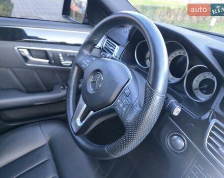 Серый Мерседес Е-Класс, объемом двигателя 2.14 л и пробегом 120 тыс. км за 19500 $, фото 15 на Automoto.ua