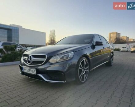 Серый Мерседес Е-Класс, объемом двигателя 2.14 л и пробегом 120 тыс. км за 19500 $, фото 4 на Automoto.ua