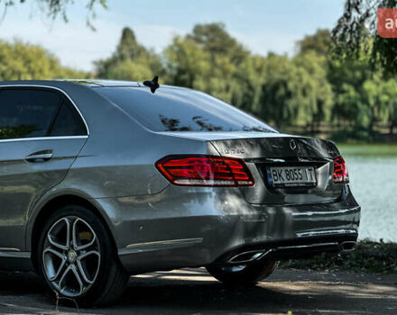 Серый Мерседес Е-Класс, объемом двигателя 2.14 л и пробегом 142 тыс. км за 22800 $, фото 10 на Automoto.ua