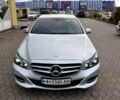 Серый Мерседес Е-Класс, объемом двигателя 2.1 л и пробегом 160 тыс. км за 19500 $, фото 1 на Automoto.ua