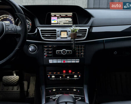 Сірий Мерседес Е-Клас, об'ємом двигуна 2.14 л та пробігом 113 тис. км за 22300 $, фото 30 на Automoto.ua