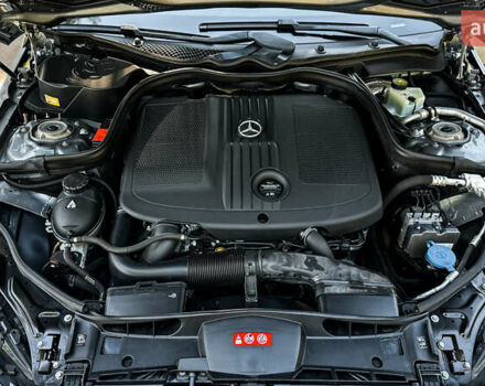 Серый Мерседес Е-Класс, объемом двигателя 2.14 л и пробегом 142 тыс. км за 22800 $, фото 49 на Automoto.ua