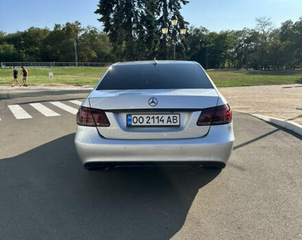 Серый Мерседес Е-Класс, объемом двигателя 2.14 л и пробегом 214 тыс. км за 18900 $, фото 8 на Automoto.ua